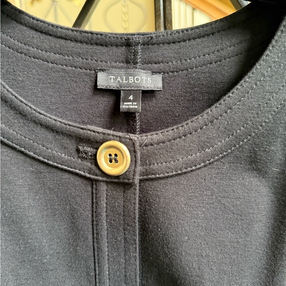 Talbots Summer Black Dress with Gold Buttons. Stretch material. EUC Size 4 - Picture 4 of 7